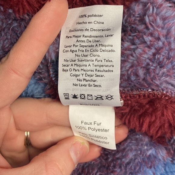 Eddie Bauer checkered faux furry material pullover. - Picture 6 of 11